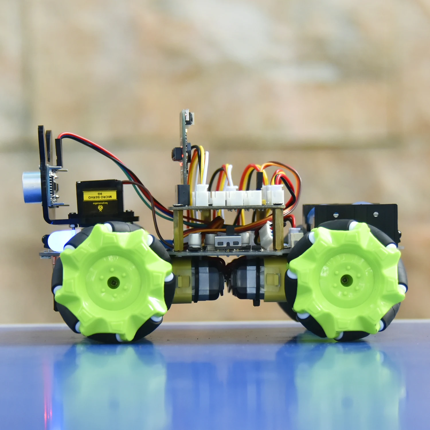 Keyestudio Microbit V2.0 4WD Mecanum Smart Robot Car+18 Projects For BBC Micro:bit Robot Car Python Kit STEM Programmable Toys