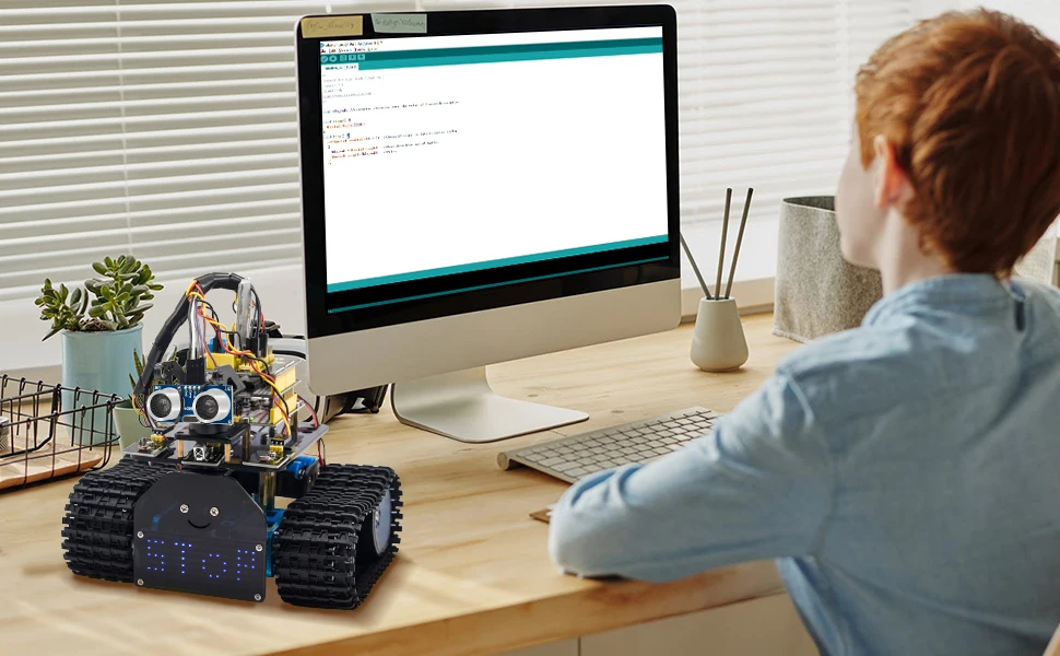 Keyestudio DIY Mini Tank Robot V2.0 Smart Robot Car Kit for Arduino Robot Kit STEM+ 15Projects IOS &Android Control CE Compliant